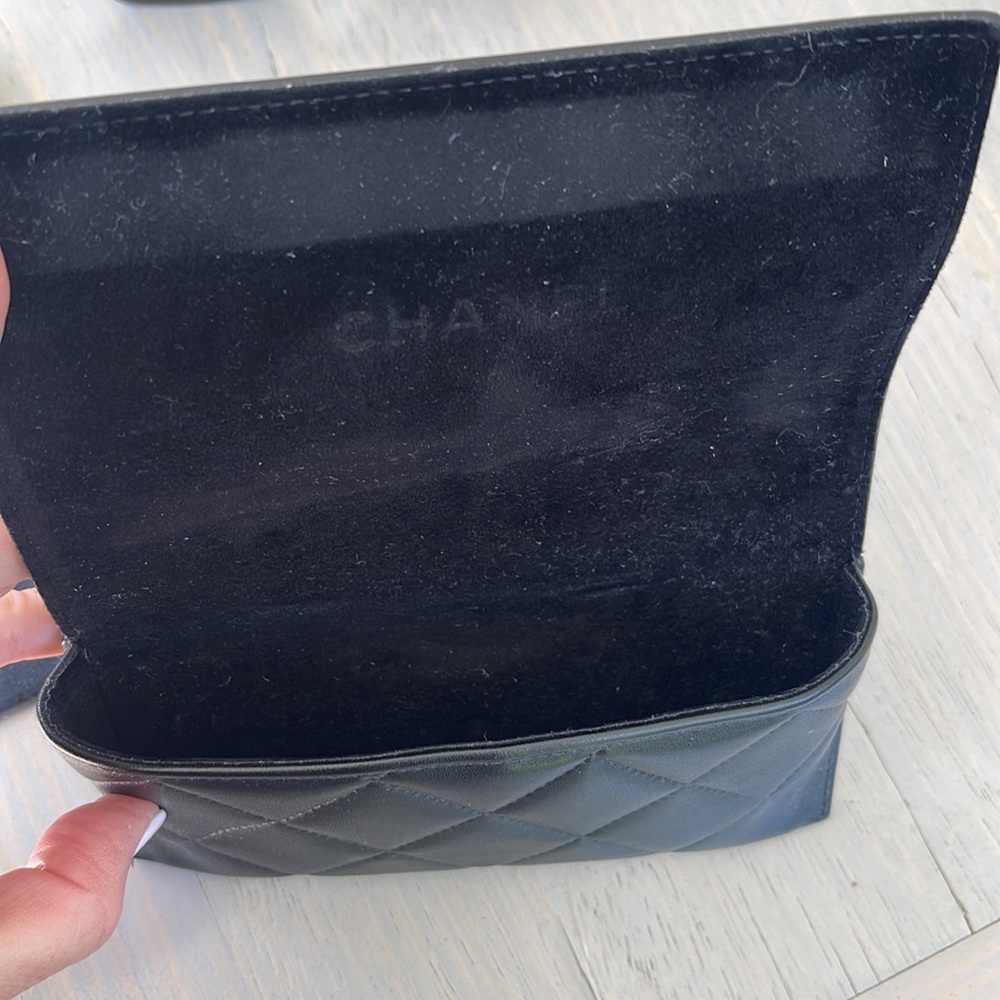 AUTHENTIC Chanel Square Sunglasses- Excellent condition - Picture 10 of 10